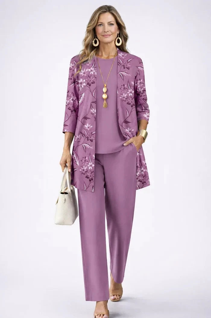 Conjunto de Tres Piezas · Carmen