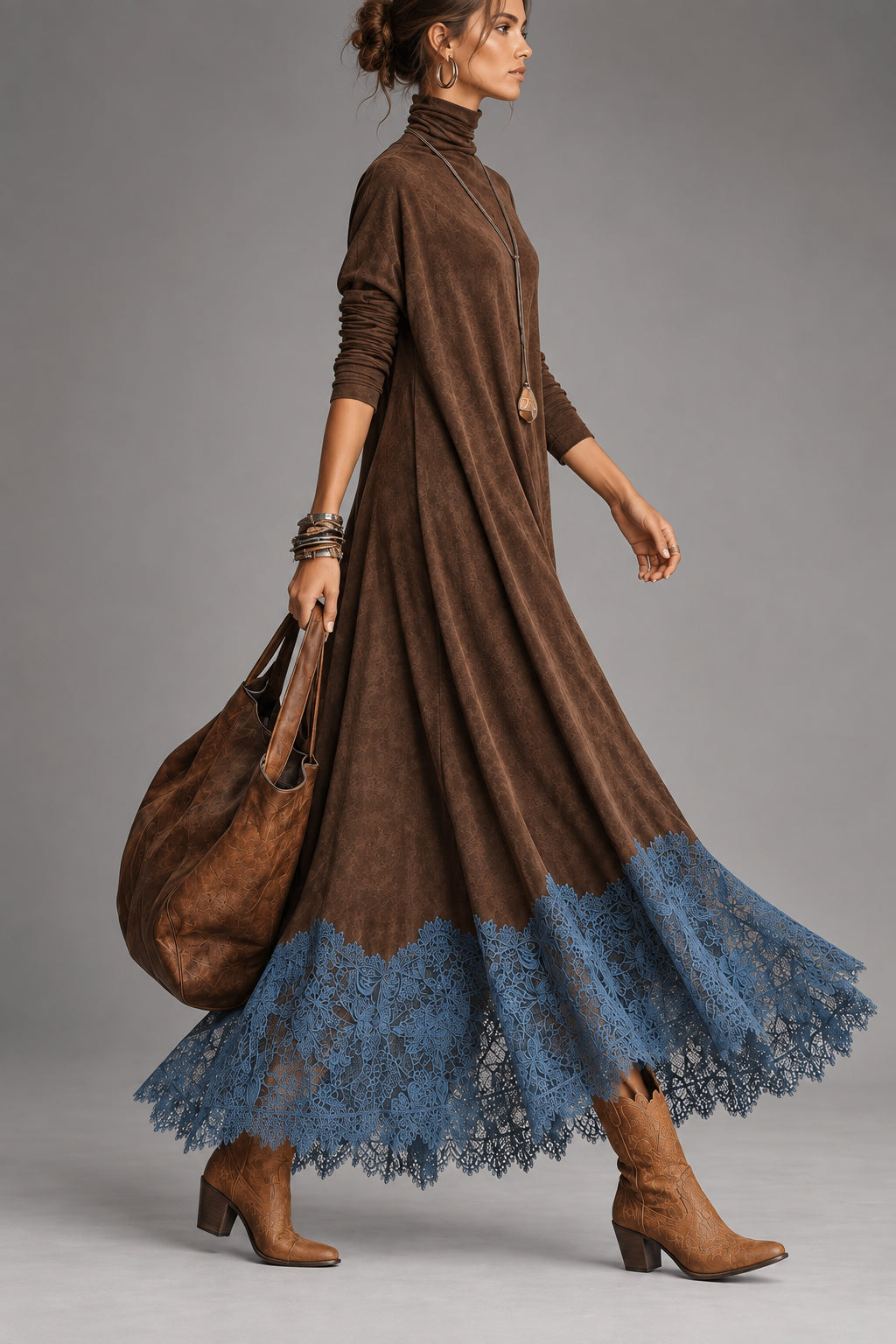 Abril | Vestido largo de antelina con bajo de encaje