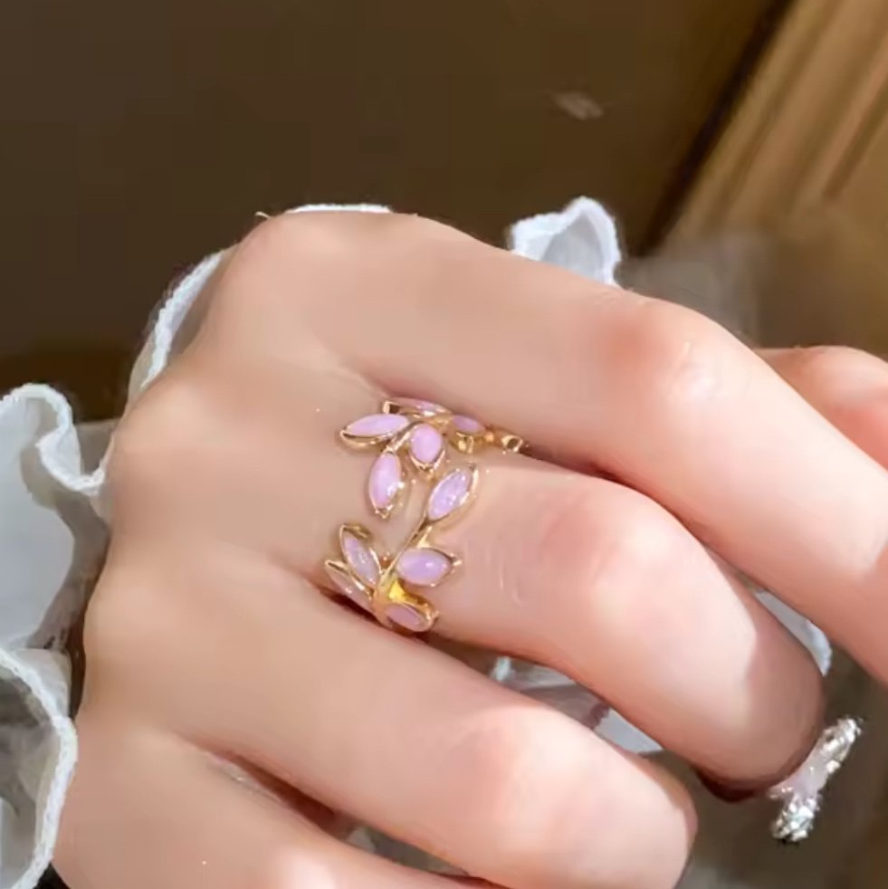 ANILLO | ROSE LEAVES