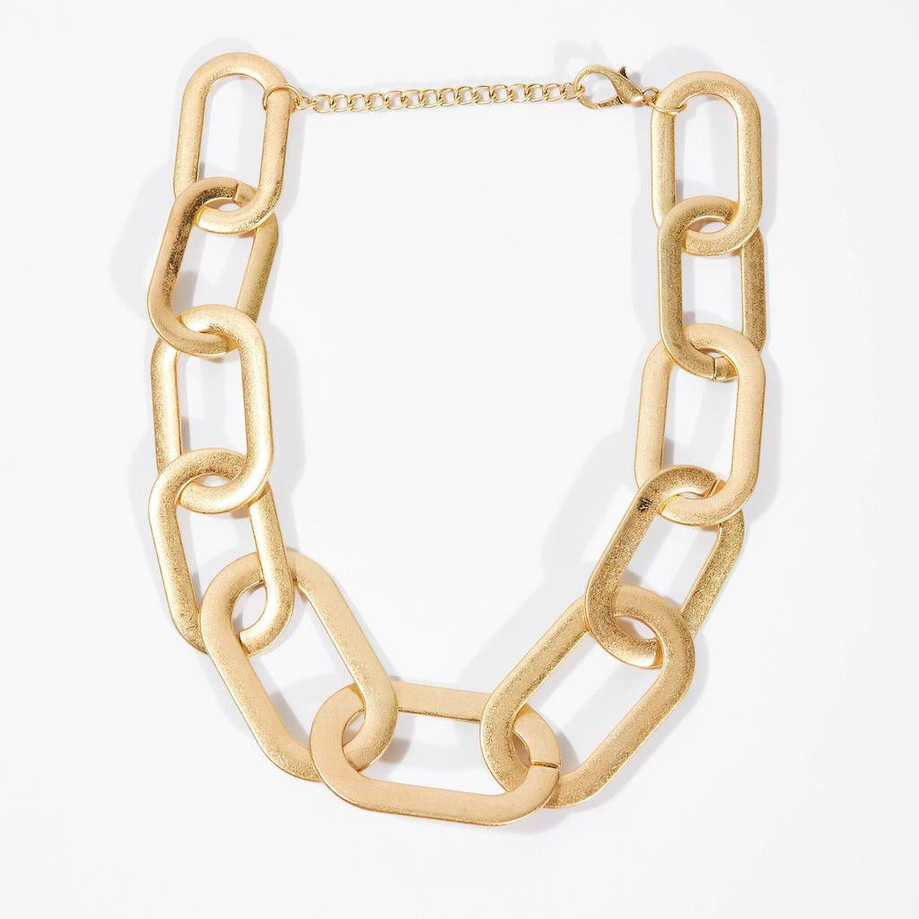COLLAR CADENA DORADA ESCULTURAL