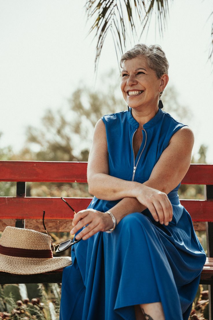 María B.