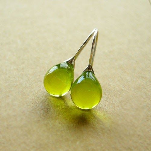 PENDIENTES GOTA VERDE SERENA