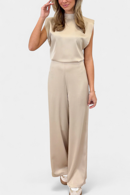 MONO ELEGANTE CON ESPALDA DESCUBIERTA